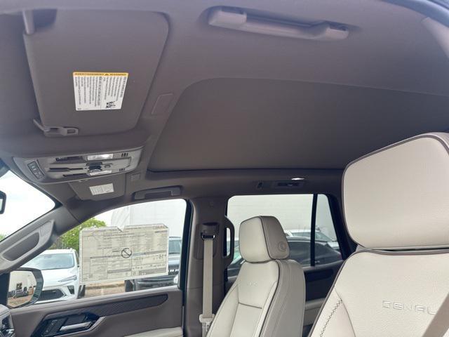 new 2025 GMC Yukon car, priced at $86,360