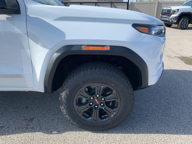 new 2025 GMC Canyon car, priced at $45,730