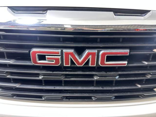 used 2023 GMC Sierra 1500 car, priced at $32,500