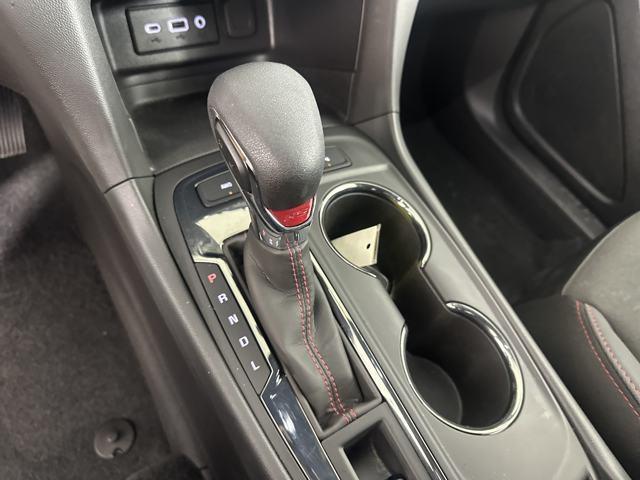used 2024 Chevrolet Equinox car, priced at $27,900