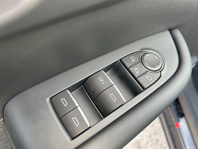 new 2025 Buick Enclave car, priced at $50,665