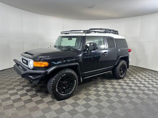 used 2007 Toyota FJ Cruiser car, priced at $15,700