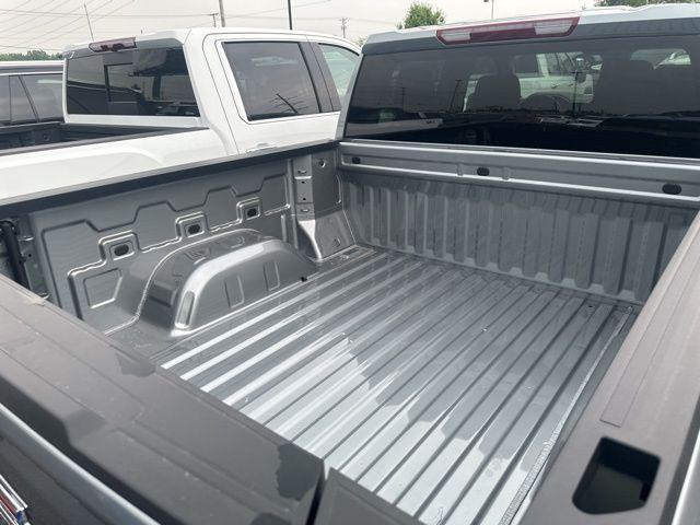 new 2025 GMC Sierra 1500 car, priced at $47,535
