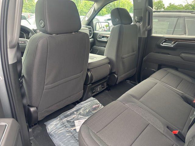 new 2025 GMC Sierra 1500 car, priced at $47,535