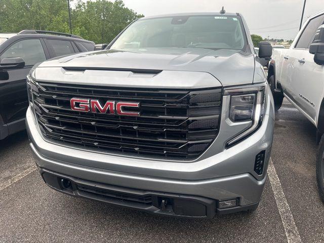 new 2025 GMC Sierra 1500 car, priced at $47,535