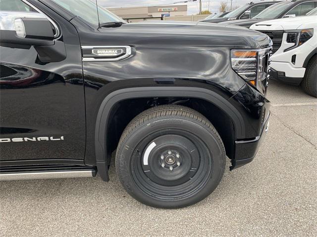 new 2025 GMC Sierra 1500 car, priced at $71,245