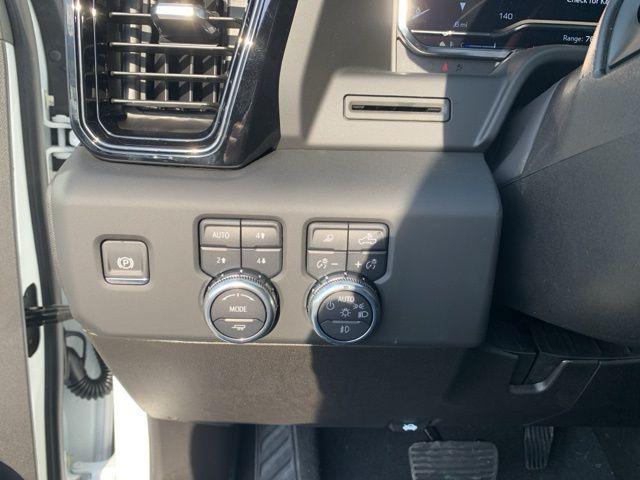 new 2025 GMC Sierra 3500 car, priced at $71,495