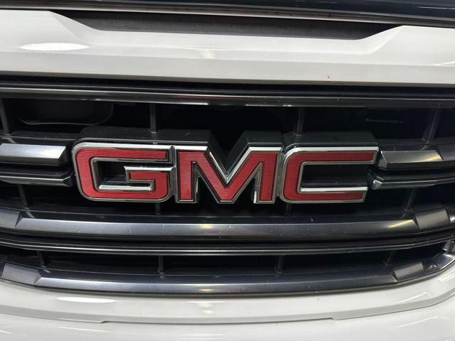 used 2018 GMC Sierra 1500 car, priced at $22,900