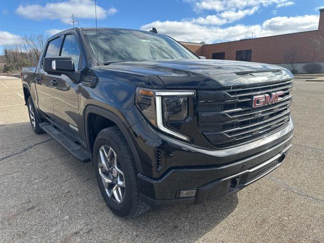 new 2025 GMC Sierra 1500 car, priced at $57,180