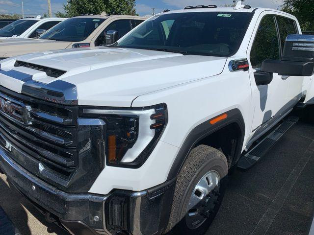 new 2026 GMC Sierra 3500 car, priced at $80,120