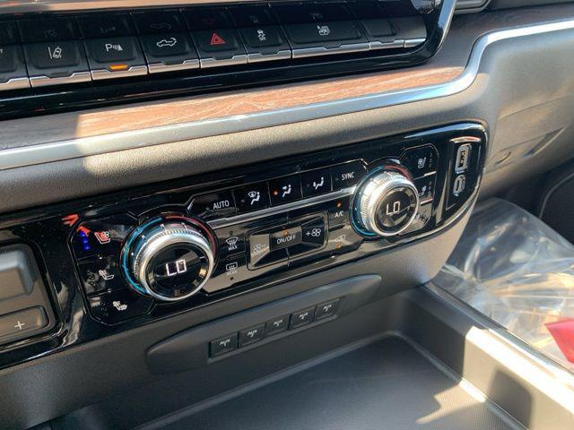 new 2026 GMC Sierra 3500 car, priced at $80,120