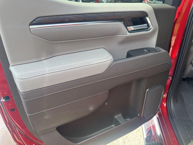 new 2025 GMC Sierra 1500 car, priced at $59,325