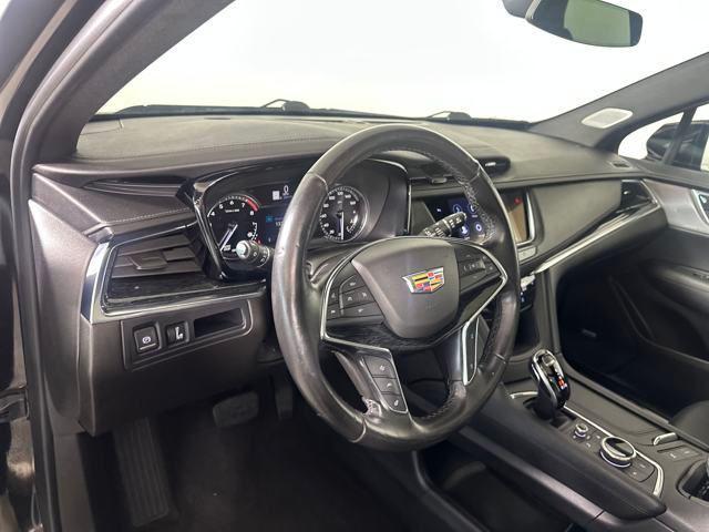 used 2020 Cadillac XT5 car, priced at $23,900