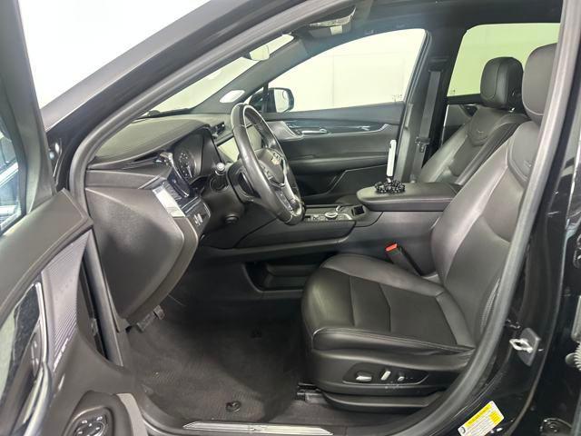 used 2020 Cadillac XT5 car, priced at $23,900