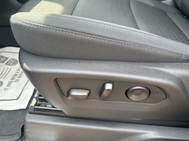 new 2025 GMC Sierra 1500 car, priced at $60,389