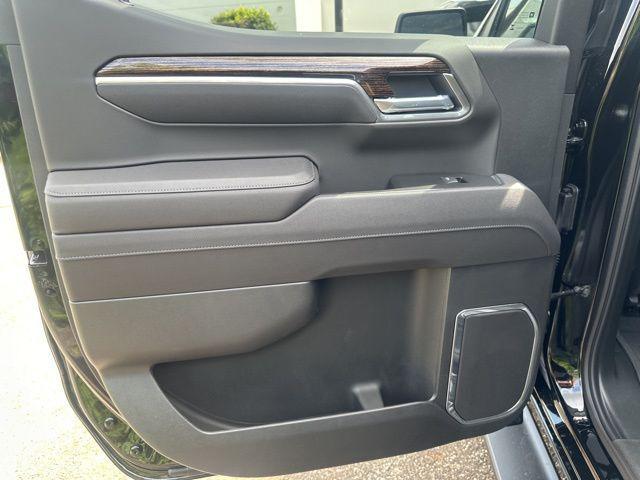 new 2025 GMC Sierra 1500 car, priced at $60,389
