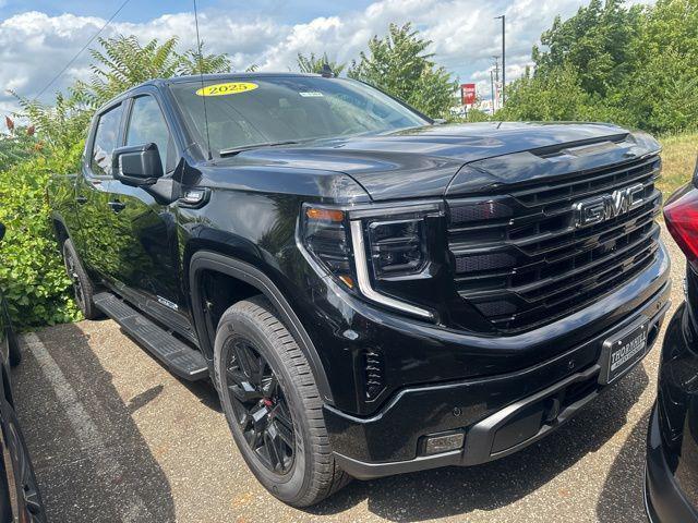 new 2025 GMC Sierra 1500 car, priced at $60,389