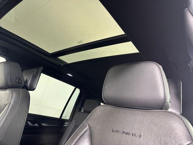 used 2021 GMC Yukon XL car, priced at $43,800