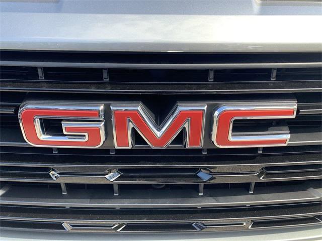 new 2025 GMC Sierra 1500 car, priced at $49,390