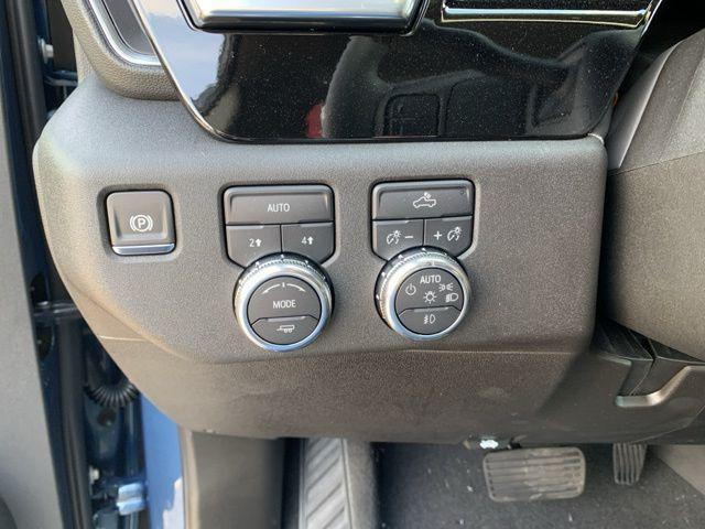 new 2025 GMC Sierra 1500 car, priced at $48,590