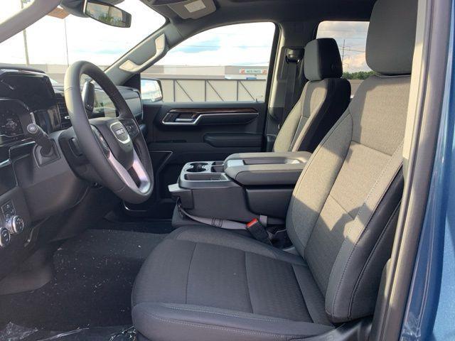 new 2025 GMC Sierra 1500 car, priced at $48,590