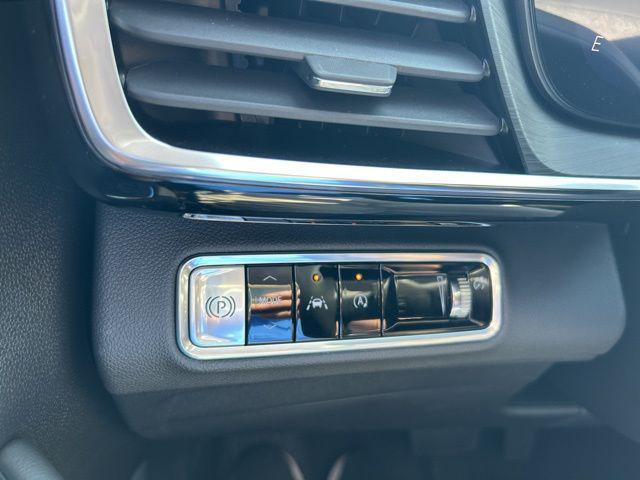 new 2025 Buick Envision car, priced at $41,235