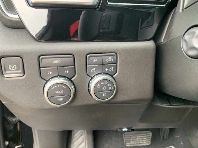 new 2025 GMC Sierra 1500 car, priced at $59,365