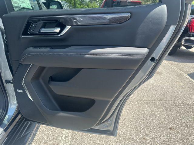 new 2025 GMC Yukon car, priced at $74,085
