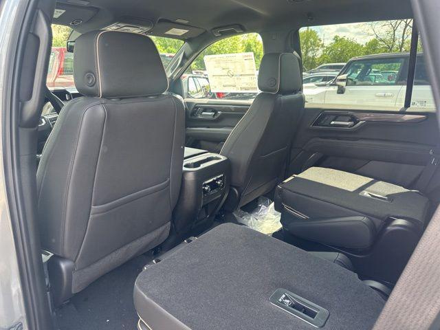 new 2025 GMC Yukon car, priced at $74,085