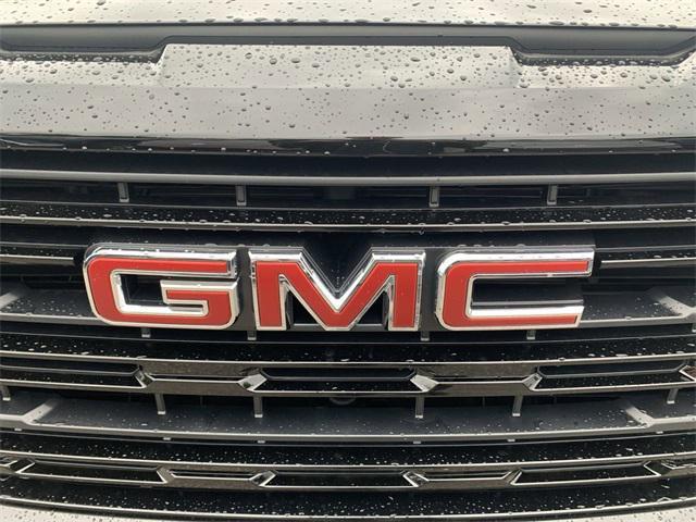 new 2025 GMC Sierra 1500 car, priced at $51,390