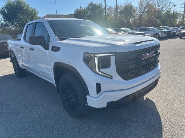 new 2025 GMC Sierra 1500 car, priced at $44,210