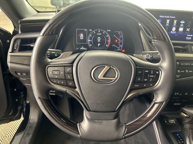 used 2019 Lexus ES 350 car, priced at $25,900