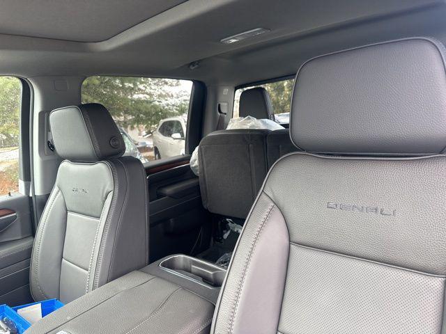 new 2025 GMC Sierra 2500 car, priced at $83,185