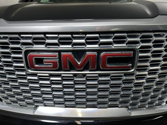 used 2022 GMC Yukon car, priced at $51,900