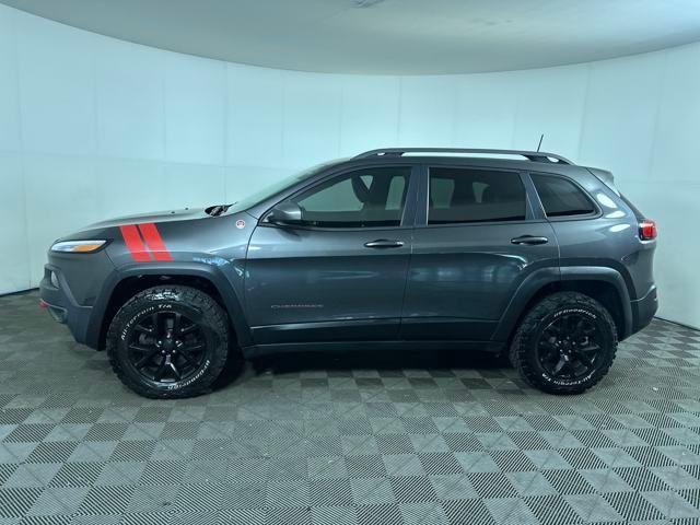 used 2017 Jeep Cherokee car, priced at $11,900