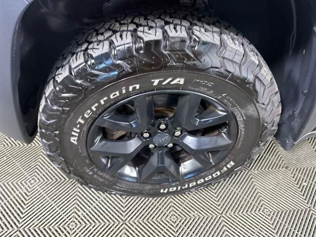 used 2017 Jeep Cherokee car, priced at $11,900