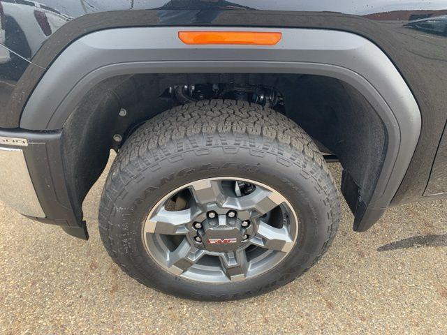 new 2025 GMC Sierra 2500 car, priced at $55,940