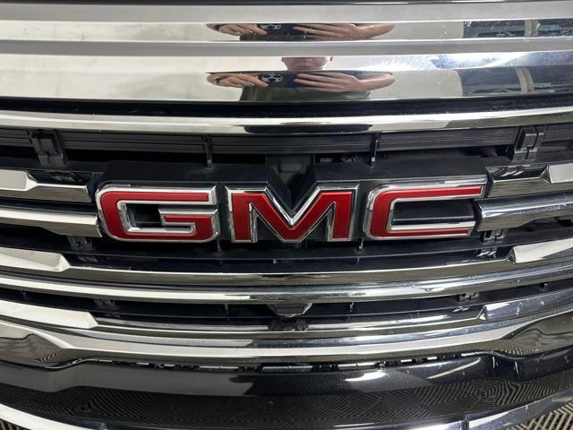 used 2022 GMC Acadia car, priced at $29,800
