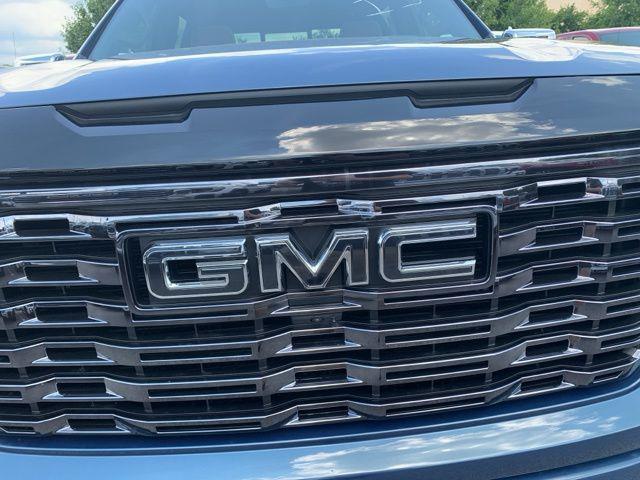new 2025 GMC Sierra 1500 car, priced at $76,385