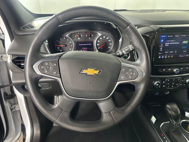used 2022 Chevrolet Traverse car, priced at $28,500