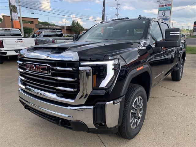 new 2024 GMC Sierra 2500 car, priced at $58,055