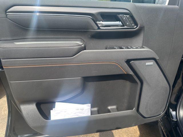 new 2025 GMC Sierra 2500 car, priced at $85,555