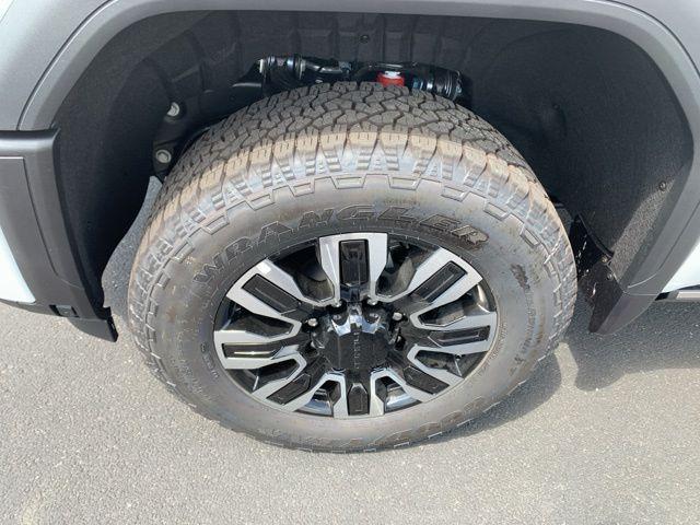 new 2025 GMC Sierra 2500 car, priced at $89,240