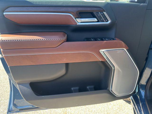 new 2026 GMC Sierra 2500 car, priced at $90,285