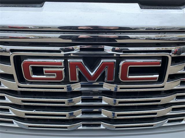 new 2024 GMC Sierra 1500 car, priced at $70,600