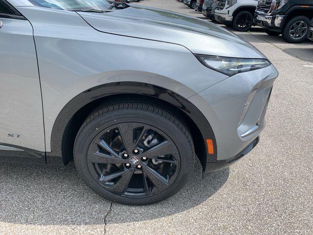 new 2025 Buick Envision car, priced at $43,735