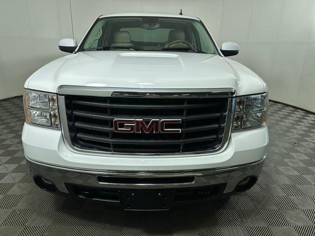 used 2007 GMC Sierra 2500 car, priced at $22,500