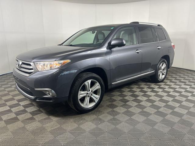 used 2013 Toyota Highlander car, priced at $13,500