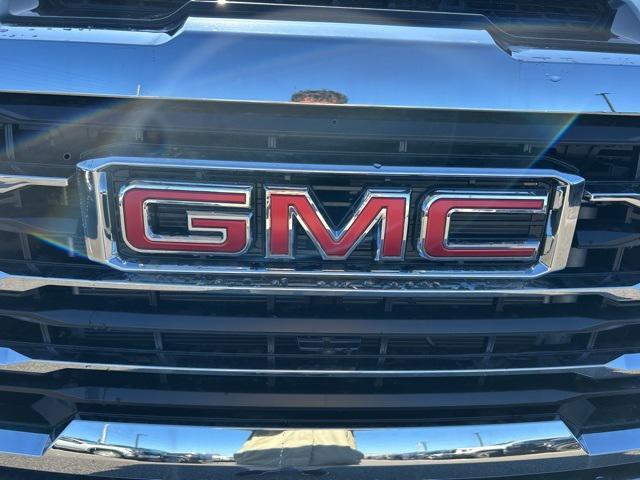 new 2025 GMC Sierra 2500 car, priced at $67,055