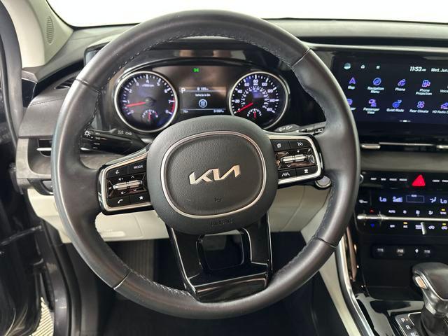 used 2024 Kia Carnival car, priced at $36,500